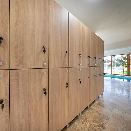 Appartement La Casa Blanca à Vladimirescu Extérieur photo