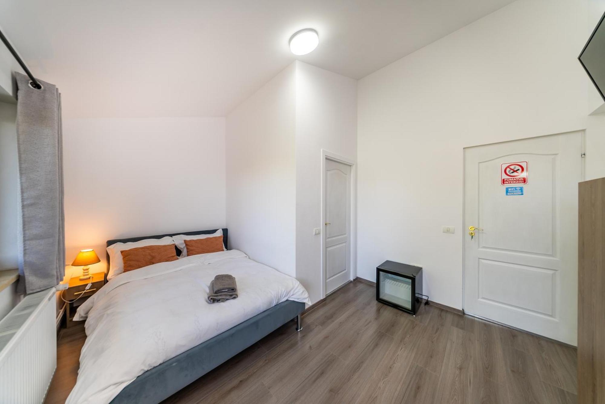 Appartement La Casa Blanca à Vladimirescu Extérieur photo