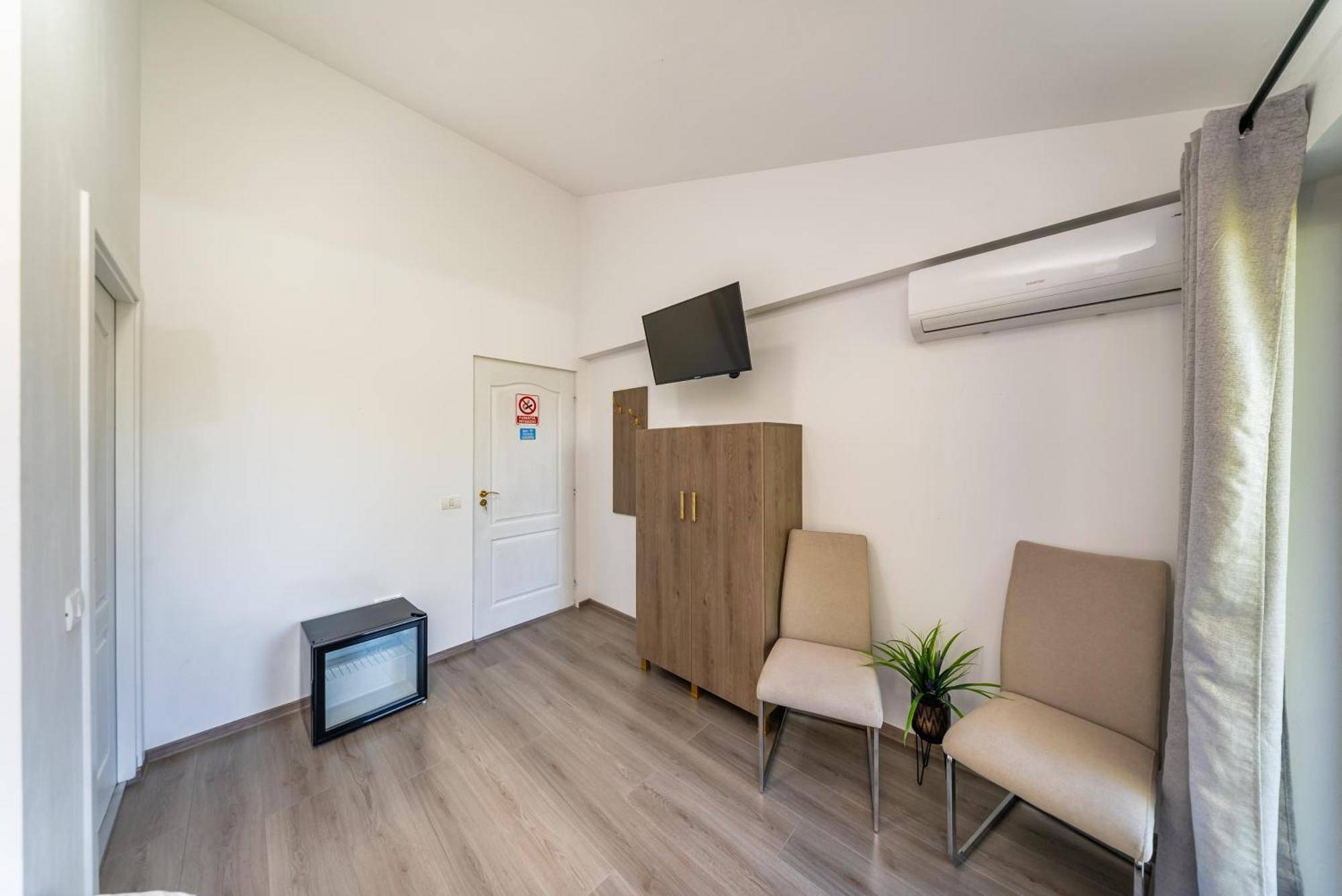 Appartement La Casa Blanca à Vladimirescu Extérieur photo