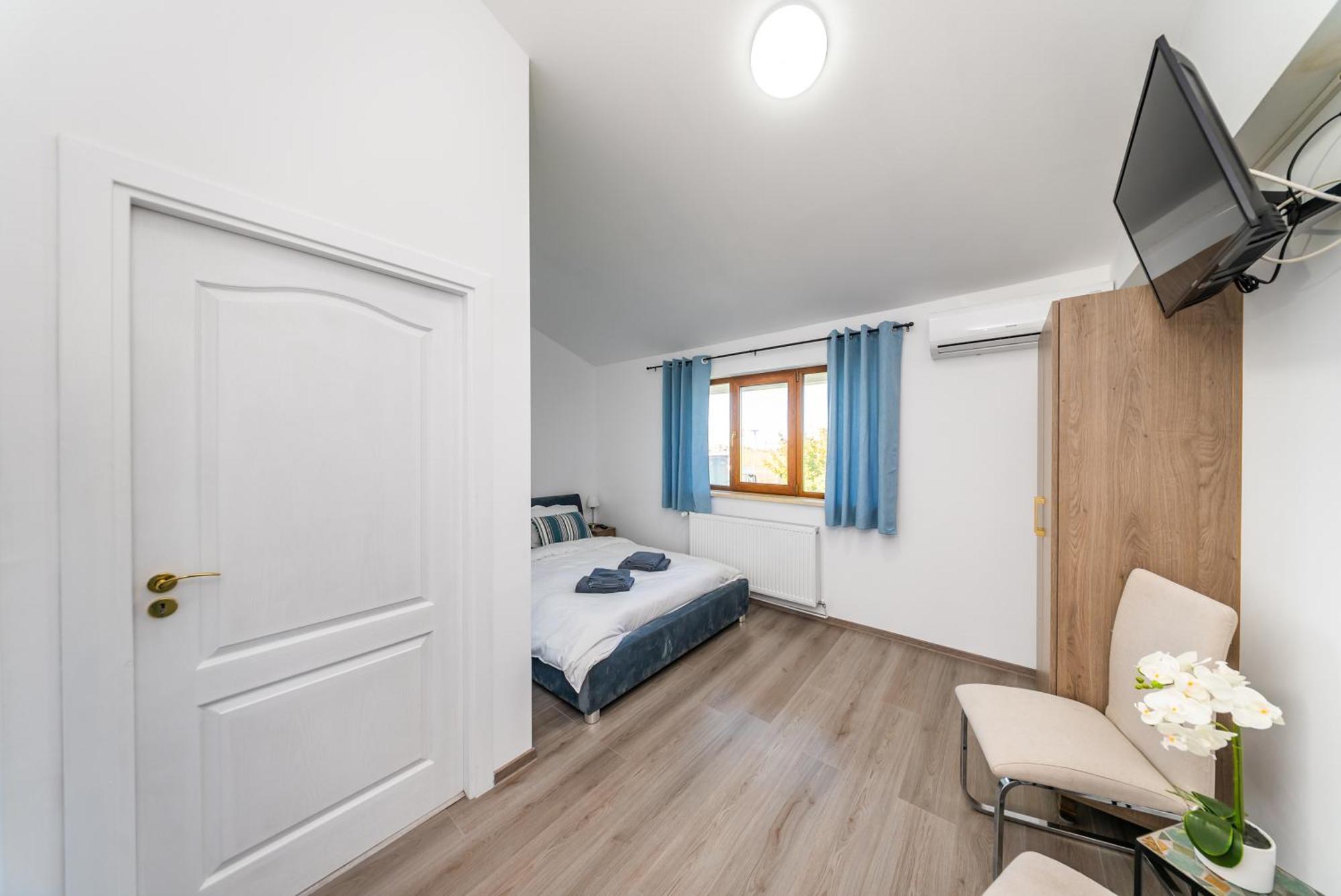 Appartement La Casa Blanca à Vladimirescu Extérieur photo