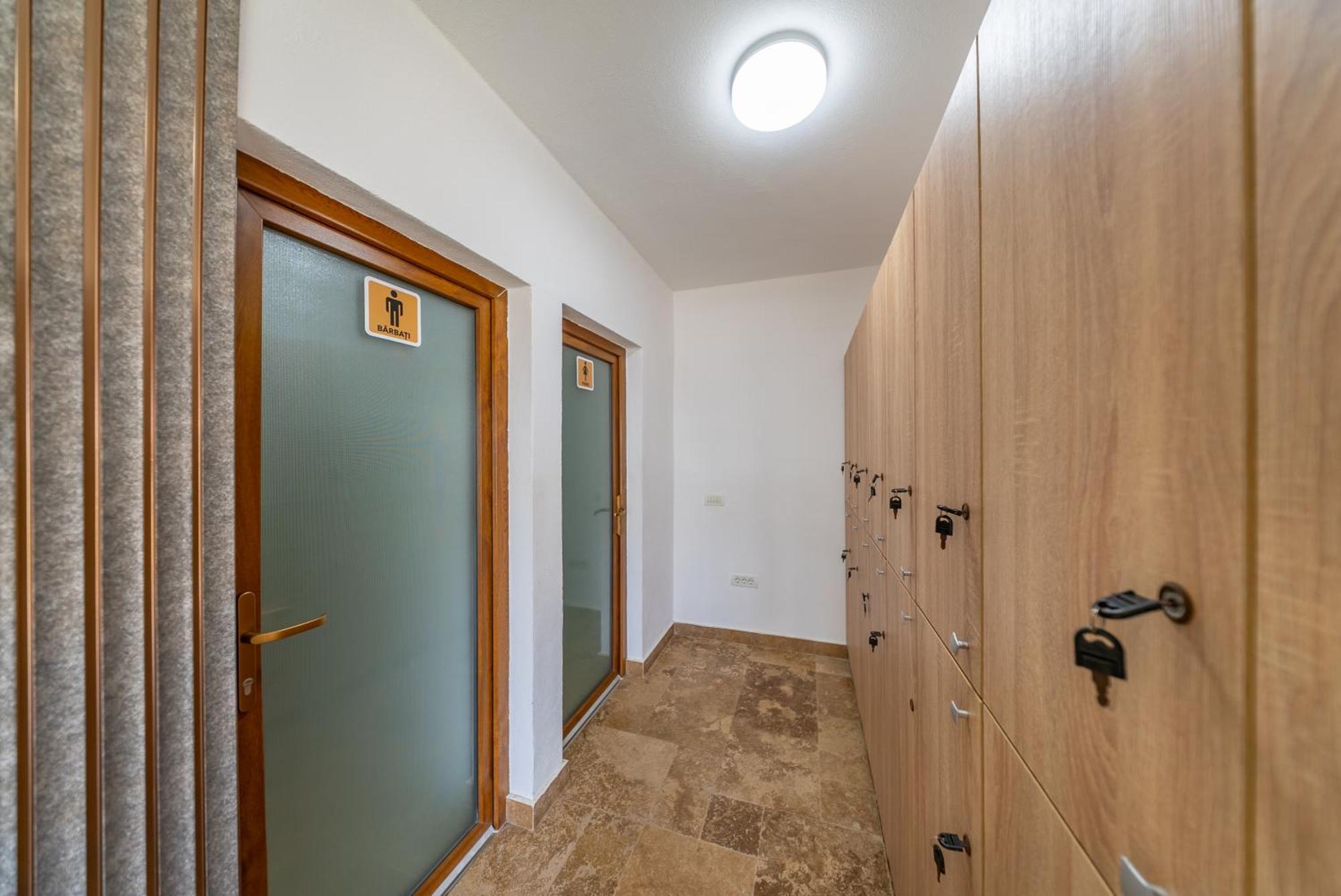 Appartement La Casa Blanca à Vladimirescu Extérieur photo
